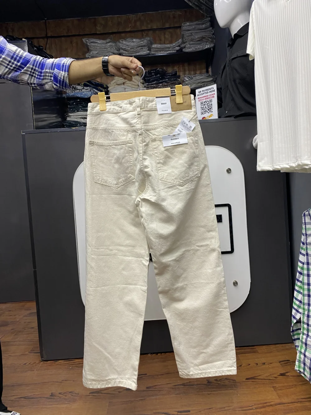 White Baggy Pull & Bear Original Jeans - Image 2